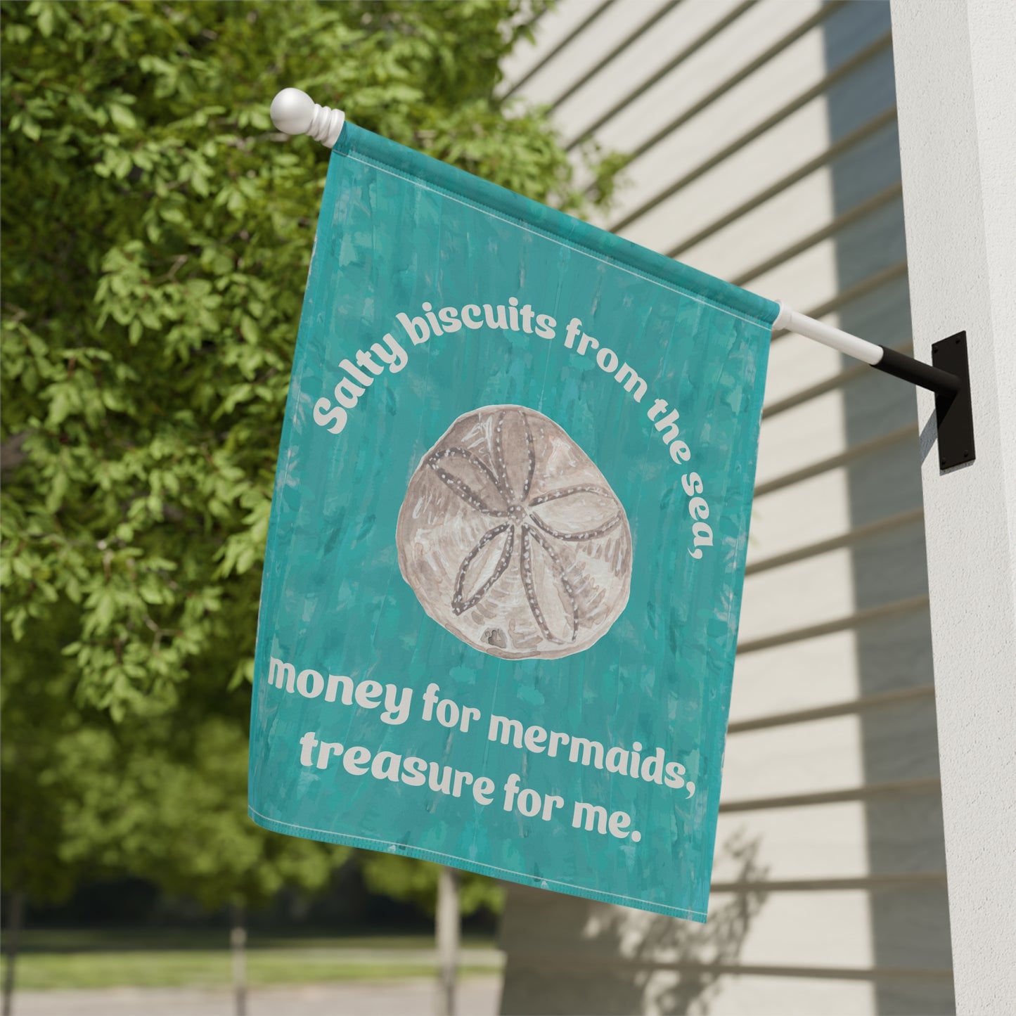 Sea Biscuit Garden Flag & House Banner - Bring Summer to Your Outdoor Space